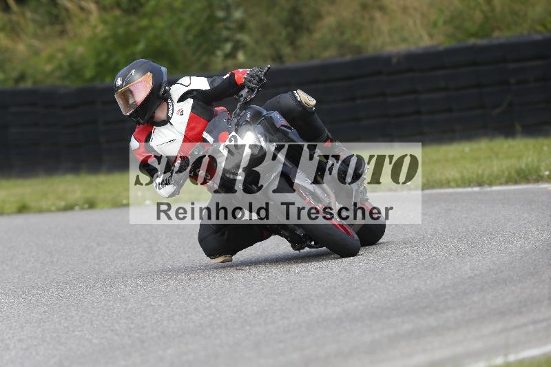 /25 10.06.2025 MaxRacing ADR/Gruppe rot/12